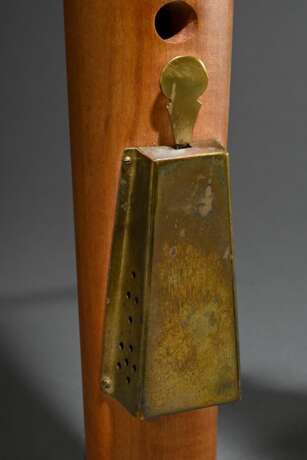 2 Dulziane, gestempelt "RW" (Rainer Weber 1927-2014)´), Deutschland 2. Hälfte 20.Jh., Sopran und Alt, Ahorn und Messing, jeweils mit Anblasrohr, L 35/45,5cm, Alters- und Gebrauchsspuren - photo 6