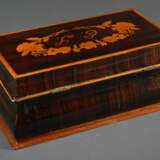 Spätbiedermeier Kasten mit leicht bombiertem Korpus und floral intarsiertem Deckel „ES“, 6 Innenfächer mit Deckel, Mitte 19.Jh., 10,5x29x17cm, Furnierdefekte - фото 5