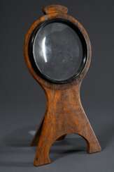 Standlupe zum Lesen in einklappbarem Holzgestell, um 1900, H. 33,5cm