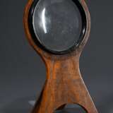 Standlupe zum Lesen in einklappbarem Holzgestell, um 1900, H. 33,5cm - photo 1
