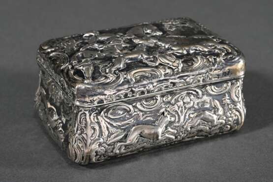 Tabatiere mit getriebenem Dekor „Jagdszene“, MZ: Neresheimer, Silber 800, 92g, 4x8,2x5,8cm - фото 1