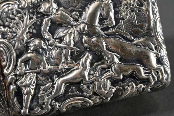 Tabatiere mit getriebenem Dekor „Jagdszene“, MZ: Neresheimer, Silber 800, 92g, 4x8,2x5,8cm - фото 7