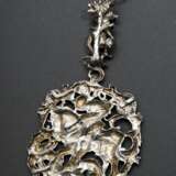 Anhänger in Renaissance Manier "Heiliger Georg" und "Heiliger Sebastian" an gedrehter Ringöse, Silber gegossen, 72g, L. 15cm - photo 2