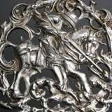 Anhänger in Renaissance Manier "Heiliger Georg" und "Heiliger Sebastian" an gedrehter Ringöse, Silber gegossen, 72g, L. 15cm - photo 4