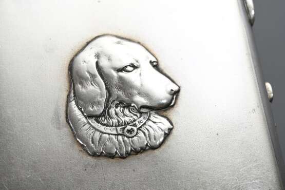 Russisches Zigarettenetui mit halbplastischem "Hundekopf" auf dem Deckel, MZ: Adams, Kokoschnikmarke, Silber 84 Zolotniki innen vergoldet, 164g, 10,3x8,1cm, Gebrauchsspuren - photo 3
