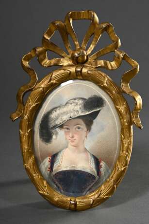 Feine Miniatur "Junge Frau mit Federhut" nach Philibert-Louis Debucourt (1755-1832) Interpretation von Peter Paul Rubens "Susanna Lunden", Aquarell in geschnitztem und vergoldetem Rahmen mit Schleifen… - фото 1