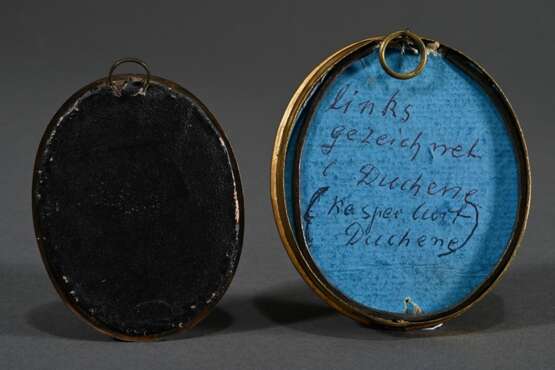 2 Diverse feine Miniaturen "Junger Mann mit weißer Halsbinde" (m.l. sign. C. Duchene, 8,5x7,6cm) und "Dame mit blauem Schultertuch" (7,5x6cm), Frankreich um 1780/1800, Gouache auf Elfenbein, in Messin… - photo 2