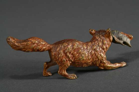 Wiener Bronze "Fuchs mit Gans", farbig gefasst, Bauch gestempelt, 4,6x12,3x3cm - photo 2