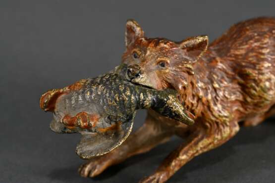 Wiener Bronze "Fuchs mit Gans", farbig gefasst, Bauch gestempelt, 4,6x12,3x3cm - photo 4
