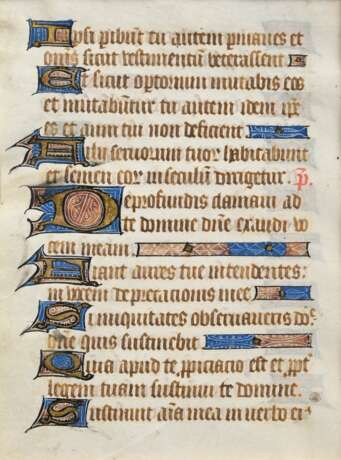 Stundenbuchseite, Tinte/Gouache/Pergament, Gold gehöht, prononcierte Initialen, beidseitig beschrieben, Leerstellen mit Vignetten gefüllt, Frankreich 15.Jh., 14,5x10,5cm (m.R. 26,5x21,3cm), min. Altersspuren - photo 1