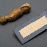 2 Miniatur Wachs Figuren "Christkind" und "Jesus im Grab", Süddeutsch 18./19.Jh., L. 6,2/6,7cm - photo 3
