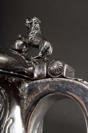 Barock Deckelhumpen auf Kugelfüßen mit floral getriebener Wandung, "Löwen" Daumenrast und Punktgravur "F:H:S" sowie Datierung im Deckel, wohl Norwegen 18.Jh., Silber innen vergoldet, 799g, H. 21,5cm, … - Foto 10