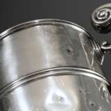 Großer Flaschenkühler mit Volutengriffen, MZ: Charles Boyton & Son Ltd, London 1914, Silber 925, 1190g, H. 28,3cm, Druckstellen - photo 2