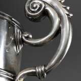 Großer Flaschenkühler mit Volutengriffen, MZ: Charles Boyton & Son Ltd, London 1914, Silber 925, 1190g, H. 28,3cm, Druckstellen - photo 3