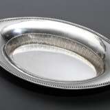 Ellipsoider Brotkorb mit Perlrand, Hugo Böhm & Co., Silber 800, 322g, 4,7x34x19cm - Foto 1