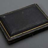 7 Diverse Teile Besteck: 6 Mokkalöffel mit Fächermuster und Zuckerzange in Originaletui, MZ: Walker & Hall, Sheffield 1909/1910, Silber 925, 101g - photo 2
