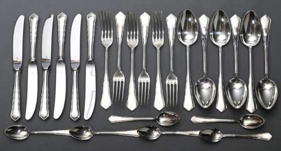 24 Teile WMF Besteck "Chippendale" für 6 Personen, Silber 800, 631g (o. Messer) bestehend aus: je 6 Messer, Gabeln, Löffel und Teelöffel - photo 2