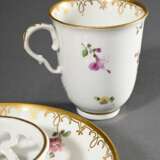 Antike Wien Trembleuse/UT mit polychromer Blumenmalerei und Goldstaffage, Mitte 18.Jh., H. 8,4cm, Deckel verloren - photo 3