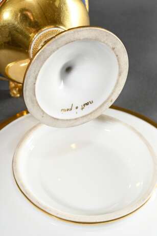 Französische Empire Tasse/UT mit Goldmalerei auf mattblauem Fond, Nast Paris, um 1810, H. 12cm, UT berieben - фото 6