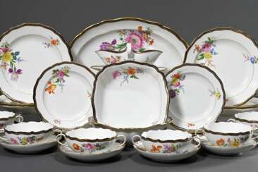 22 Teile Meissen Speiseservice &quot;Deutsche Blume&quot; mit kobaltblauem Rand und A-Kante für 6 Personen besthend aus: je 6 Suppentassen/UT (H. 5,5cm, Ø 17cm, 1 UT leicht best.), Speiseteller (Ø 26,3cm), Vorspeisetelle…
