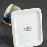Rosenthal Gruppe "Entenmaid", Porzellan polychrom staffiert, Entw.: Albert Caasmann 1913, Modellnr.: 256, Sockel sign., grüne Stempelmarke, Kunstabteilung "Selb Bavaria", H. 13,2cm, min. best. - Foto 4