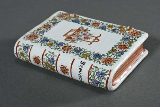 Seltenes Fayence Objekt in Buchform mit floraler Bemalung in Petit Feu Palette, verso bez. "Brevarium“, Delft, Mitte 18.Jh., 1,9x6,8x9,4cm - фото 4