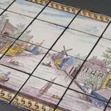 Makkum Fliesenbild aus 24 polychrom bemalten Fliesen "Holländische Stadt am Kanal", um 1800, 12,5x12,5cm, min. best., 6 Fliesen rest. - photo 2