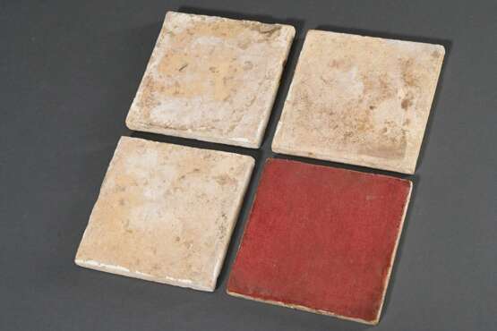 4 Diverse Fliesen mit Unterglasurblauer Malerei "Kinderspiele" und "Segelschiff" sowie Spinnenecken, Holland um 1800, 13x13cm, min. best., Vgl.: Pluis, De Nederlandse Tegel, S. 383 - Foto 5