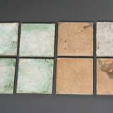 8 Diverse seltene Fliesen mit Unterglasurblauer und Mangan Malerei "Uferlandschaft", "Reiter", "Wasserträgerin" sowie Regence Ornamenten um achteckige Bildkartusche, Holland 18.Jh., 13x13cm,… - photo 7