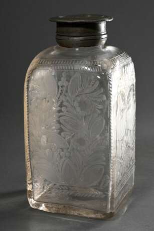 William und Mary Glas Schraubflasche mit floraler Ätzung und geschliffenen Architektur Kartuschen, Zinn Schraubdeckel mit Münze und beidseitig geprägten Portraits der Monarchen, England um 1690, H. 21,7cm, Altersspuren, … - photo 2