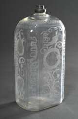 Oktogonale alpenländische Schnapsflasche mit abstrahiertem floralem Schliff und Bleigewinde, 18.Jh., 18,2x8,5x6cm, Verschluss verloren
