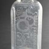 Oktogonale alpenländische Schnapsflasche mit abstrahiertem floralem Schliff und Bleigewinde, 18.Jh., 18,2x8,5x6cm, Verschluss verloren - Foto 2