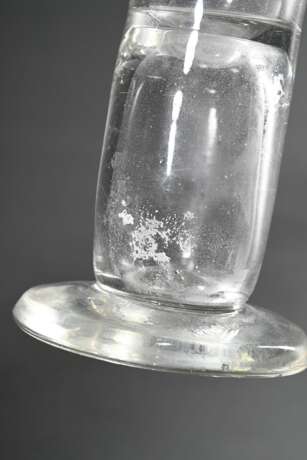2 Diverse Schnapsstamper mit Luftblase im Schaft, Abriss im Boden, H. 11,6/12,5cm, Altersspuren - photo 4