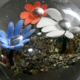4 Diverse runde und facettierte Paperweights "Blumen", um 1900, H. 6,5-8,5cm, 1x best.A - Foto 5