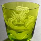 Hellgrünes Rotter Glas "Drache", am Boden sign. "R 90", Lübeck, H. 8cm - Foto 1