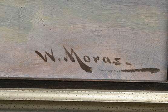 Moras, Walter (1856-1925) "Winterliche Allee", Öl/Leinwand, u.r. sign., 80,5x120,5cm (m.R. 96x135,5cm), kleine Defekte der Maloberfläche - photo 3