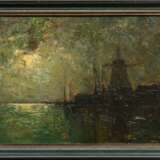 Guba, Rudolf Anton (1884-1950) "Niederländische Küstenlandschaft mit Mühle im Mondschein", Öl/Leinwand, doubliert, verso Klebeetikett "Kunsthaus Golombek, Hamburg", 41,5x61cm (m.R. 49,5x69,5cm), rest.… - photo 2