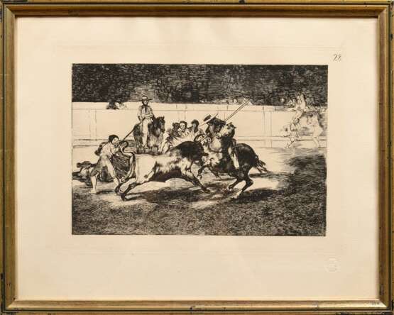 Goya, Francisco José de (1746-1828) "Der tapfere Rendon sticht einen Stier", Radierung, aus: La Tauromaquia, Platte Nr. 28, i.d. Platte num., u.r. Trockenstempel, mit Original-Rechnung und -Bescheinigung von Ga… - Foto 2