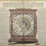 Homann, Johann Baptist (1664-1724) "Geographische Universal-Zeig und Schlag-Uhr", colorierter Kupferstich, PM 49,5x58,5cm (m.R. 55x64cm), Mittelfalz, kleine Defekte - photo 1
