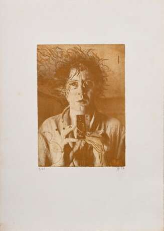 Janssen, Horst (1929-1995) "zu Nocturno (Selbst)" 1976, Radierung (Fotoätzung), 9/28, u. sign./dat./num., i.d. Platte bez., PM 30x21,2cm, BM 57x40cm, min. fleckig und Randdefekte - фото 2