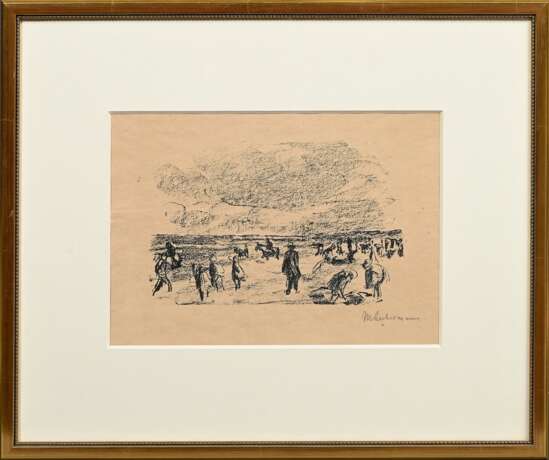 Liebermann, Max (1847-1935) "Strandleben" 1909, Lithographie, u.r. sign., im Passepartout montiert, PM 12,2x18,5cm, BM 25,3x33cm (m.R. 34x39,8cm), Lichtrand, verso Montagereste, min. fleckig - photo 3
