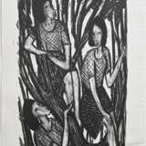 Maetzel, Emil (1877-1955) „Drei Mädchen“ 1945, Lithographie, u.l. sign., u.r. i.d. Platte sign./dat., PM 25,5x29,5cm, BM 55,5x37cm, am Rand knickspurig, Provenienz: direkt vom Künstler erworben, Sammlung Gerhard Schack, … - photo 2