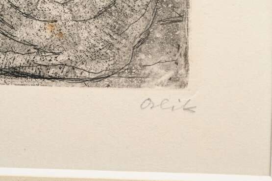 Orlik, Emil (1870-1932) "Auswanderer" 1920, Radierung, u.r. sign., im Passepartout montiert, PM 14,8x17,8cm, BM 30,5x28,5cm (m.PP. 38x33,5cm), verso fleckig - photo 3