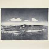 Werkmeister, Wolfgang (*1941) "Großes Sandwatt" 1997, Radierung, 14/85, u. sign./dat./bez./betit., WVZ 499, PM 38,7x57,5cm, BM 60x79cm - photo 2