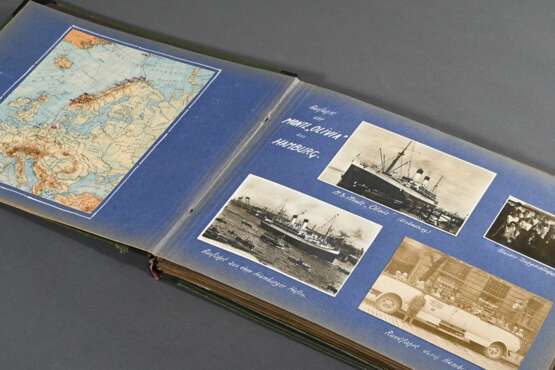 Reise-Fotoalbum "Spitzbergen Reise auf der MS Monte Olivia, 1928" mit ca. 130 s/w Fotografien (versch. Größen), dazu Land-, See- und Ansichtskarten, Menükarten, Werbeprospekte, Taufschein und getrocknete, einge… - фото 9