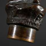 Klimsch, Fritz (1870-1960) "Stehender weiblicher Akt", Bronze patiniert, auf schwarzem Marmorsockel zum Stecken (Petschaft), u. monogr., Gießerstempel "H. Noack/ Berlin", H. 18,5cm, kleiner Kratzer - photo 5