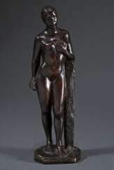 Fueter, Max (1898-1983) &quot;Stehender Akt an Stele&quot;, Bronze patiniert, a.d. Plinthe monogr., H. 22cm, leichte Altersspuren