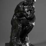 Rodin, Auguste (1840-1917) "Der Denker", Kunstbronze, 90/998, Nachguss Royal Art Galerie, H. 39,8cm (m. Sockel) - photo 2