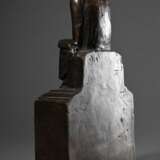 Barlach, Ernst (1870-1938) "Lesender Klosterschüler" 1930, Bronze patiniert, 2/12, verso sign./num. und Gießerstempel "H. Noack Berlin", Ausführung später, H. 48cm, leicht berieben und Kratzer - photo 4