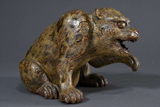 Steinzeug Okimono „Sitzender Tiger“, braun-gelb glasiert, wohl Takatori, 19.Jh., 16x15,5x26,2cm, Vgl.: F. X. Peintinger, Drachenkralle und Rattenschwanz, MK&G Hamburg 2000, Nr. 67 - photo 3